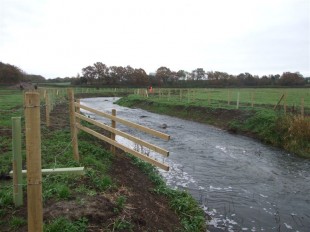 Homersfield sluice completed project