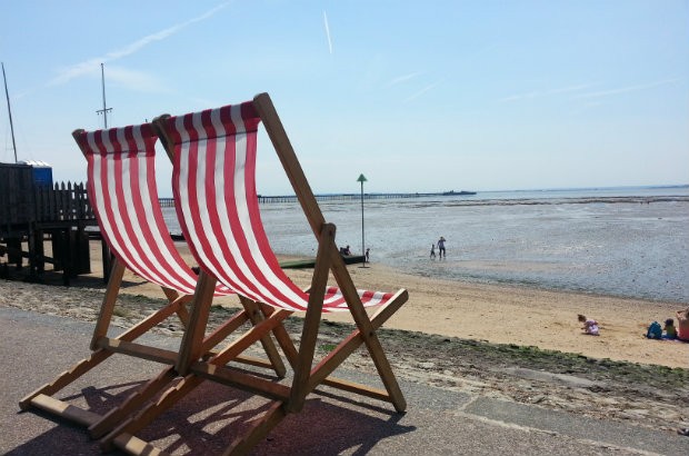 Southend Jubilee beach and deckchairs